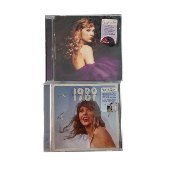 2CDS-TAYLOR SWIFT CD'S 1989 (Taylors Version) SPEAK NOW (Taylors Version) SEALED - Picture 1 of 7